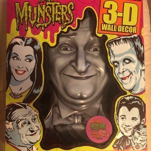 THE MUNSTERS RETRO-A-GO-GO 3D WALL DECOR